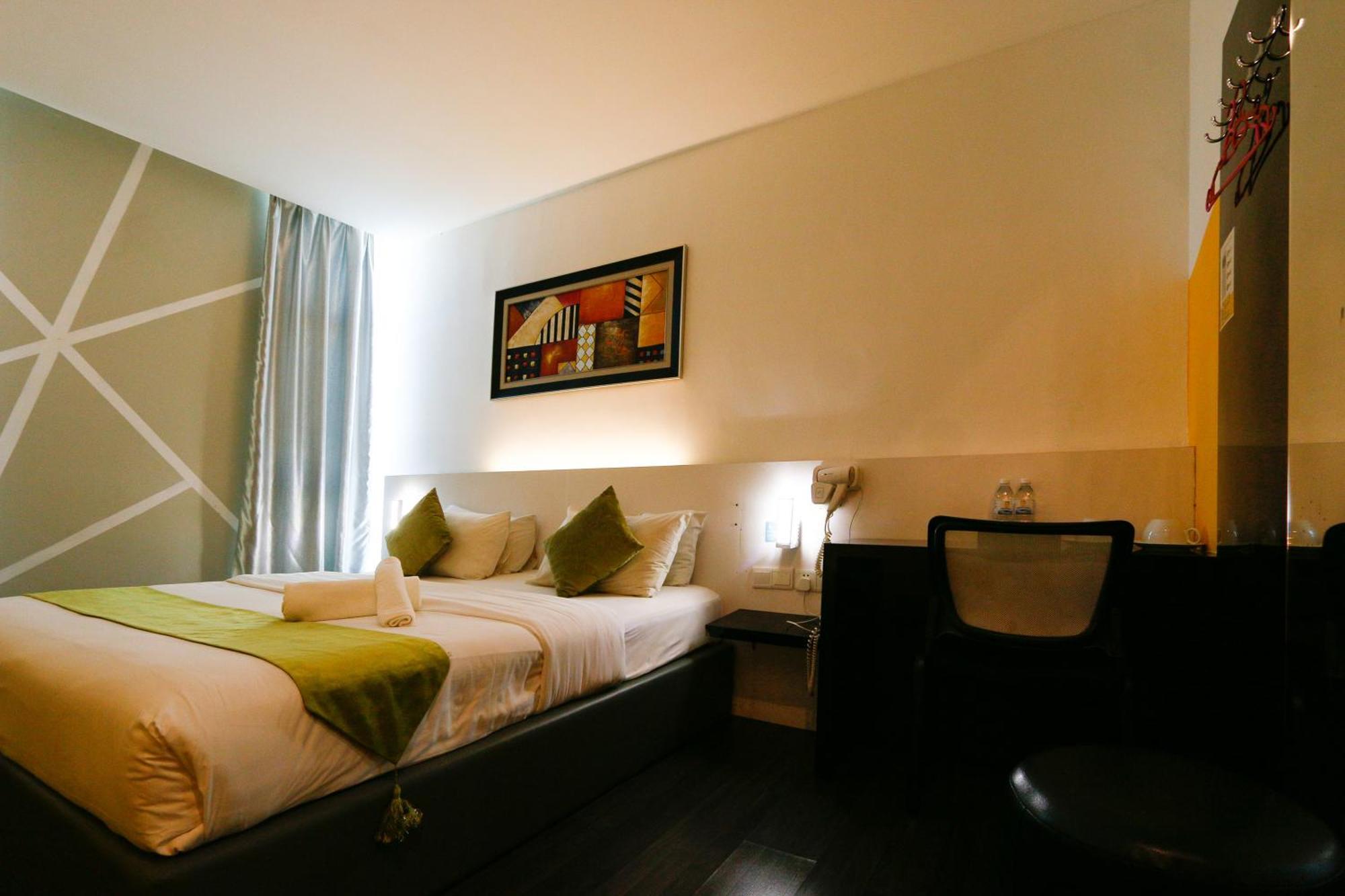 Golden Roof Hotel Ampang Ipoh Exteriör bild